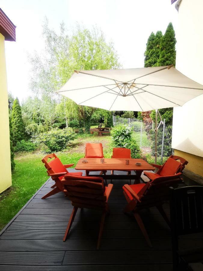 Hella Vendeghaz Hotel Eger Exterior photo